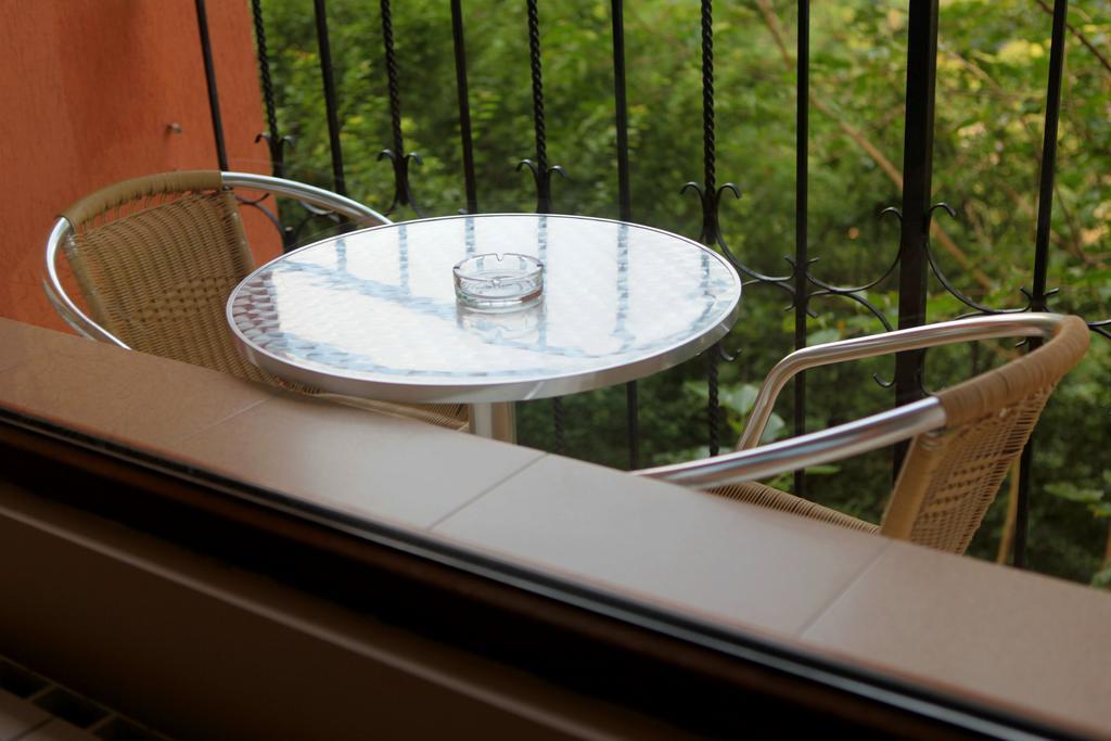 Lucky Hotel Veliko Tarnovo Room photo