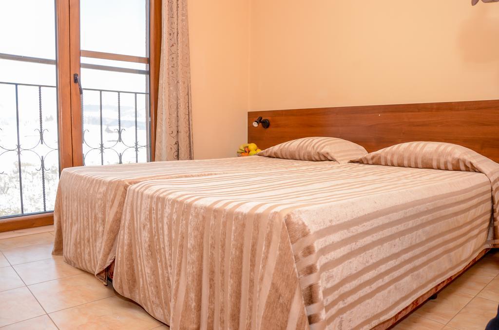 Lucky Hotel Veliko Tarnovo Exterior photo